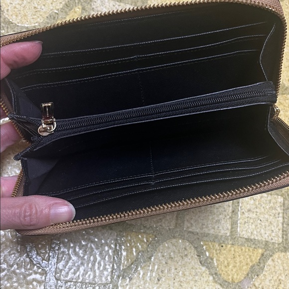 Like new Rebecca Minkoff Brown and Black Dot leather Wallet - Picture 5 of 16